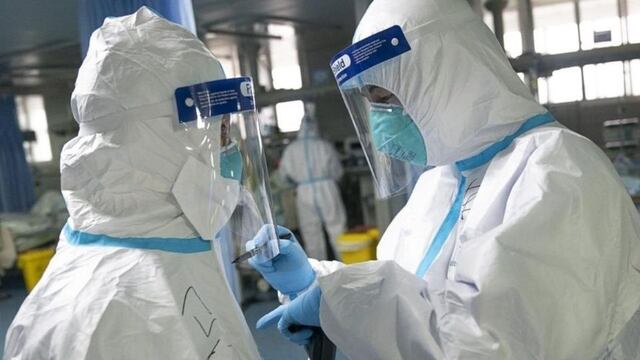 Medidas de protección por coronavirus. Dos casos confirmados en Reino Unido.