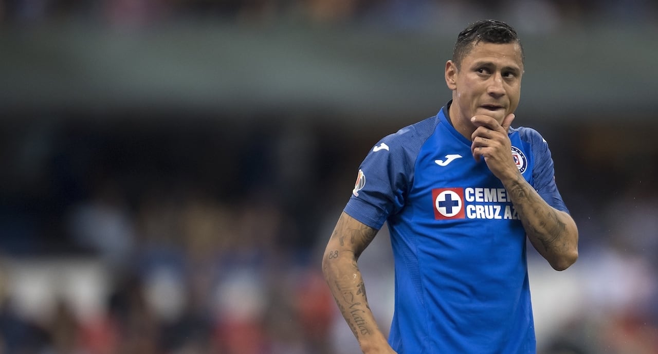 Cata Domínguez en un partido con Cruz Azul