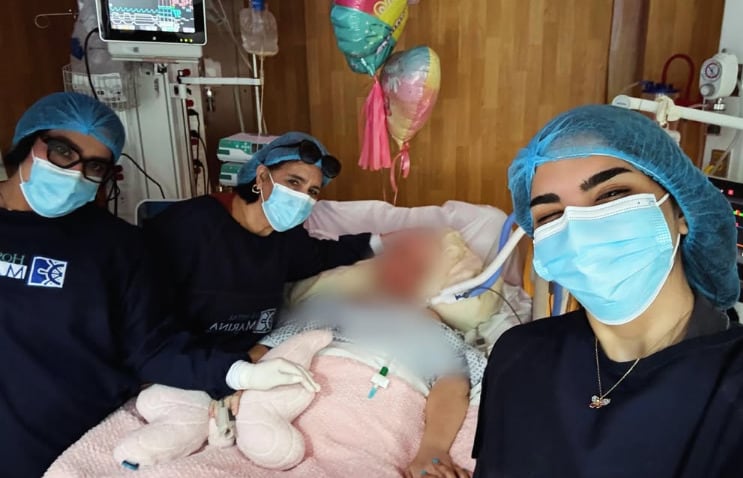 Stefanny Loaiza y su mamá