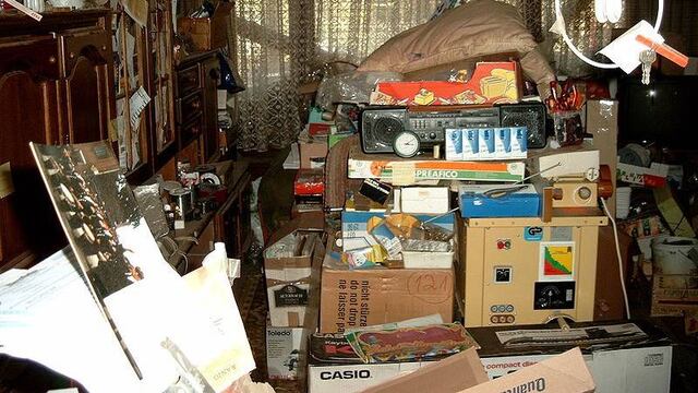 Acaparador compulsivo.