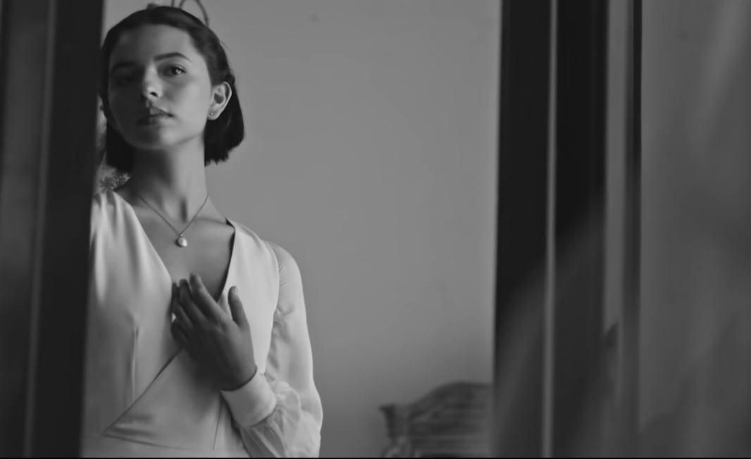 Ángela Aguilar en "Ahí donde me ven", canción