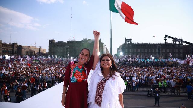 Clara Brugada arrancó campaña con Claudia Sheinbaum en el Zócalo de CDMX