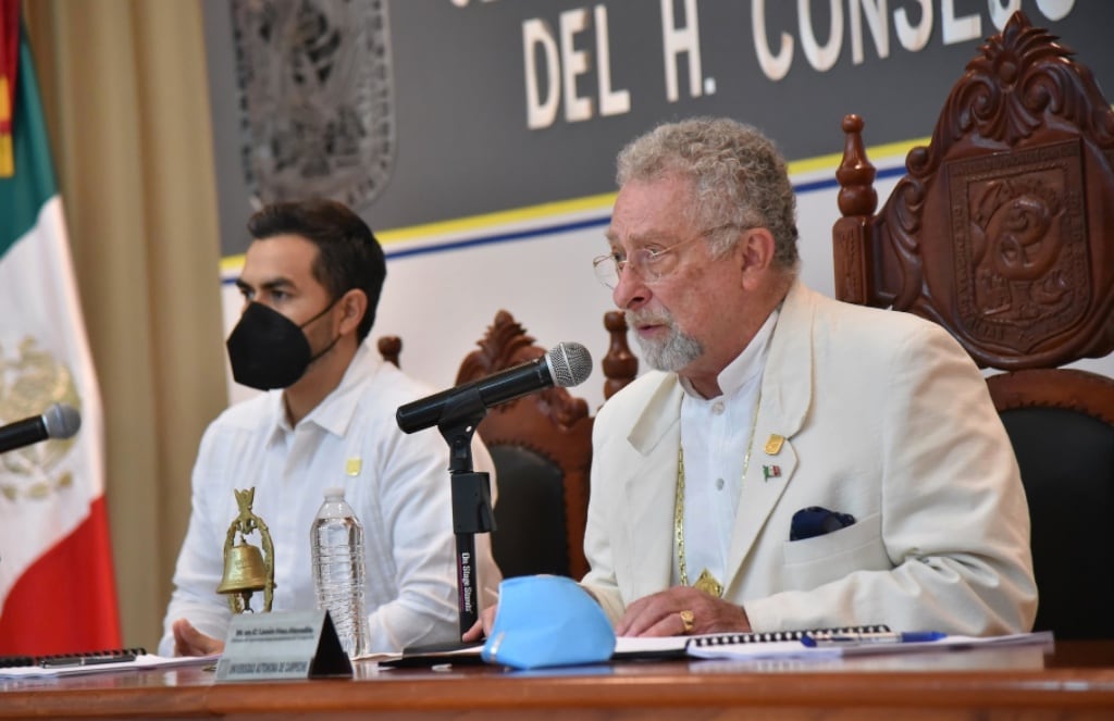 José Alberto Abud Flores