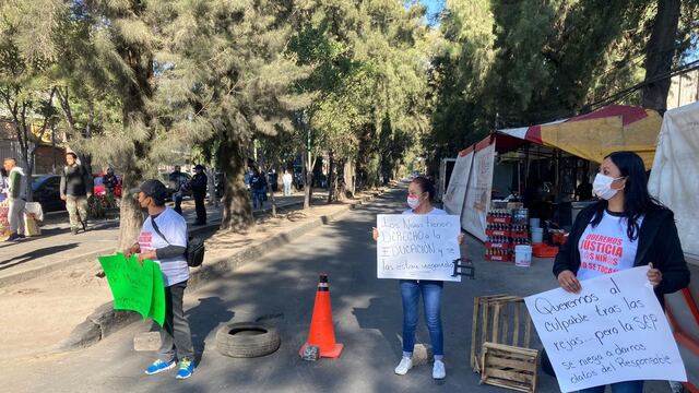 Vecinos de Peñón de los Baños arman bloqueo por abuso sexual en un kínder