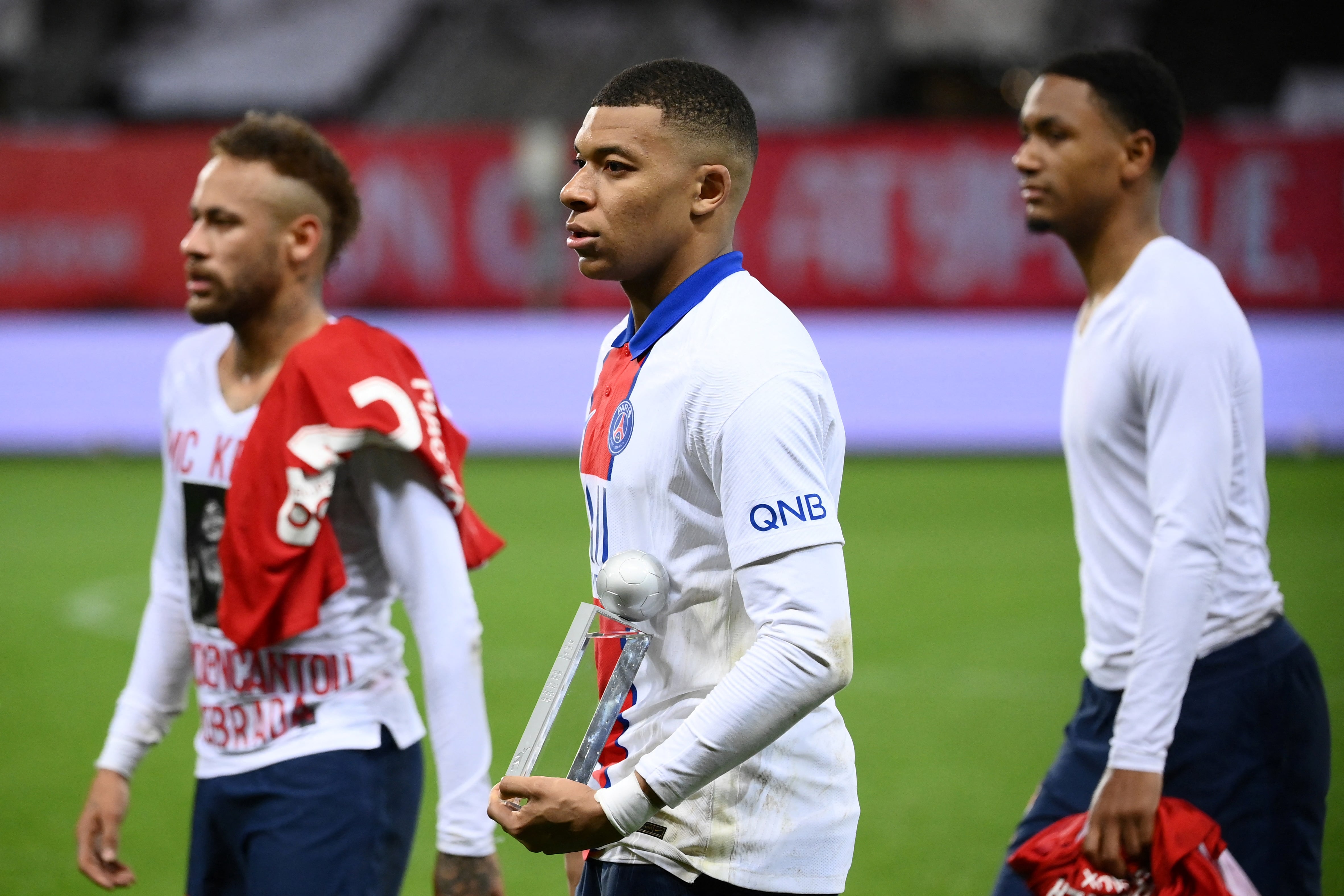 Kylian Mbappé y Neymar.