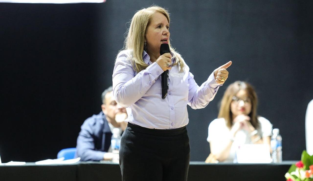 Loretta Ortiz inicia campaña por elecciones Poder Judicial 2025 con el respaldo del SME y la Cooperativa La Cruz Azul
