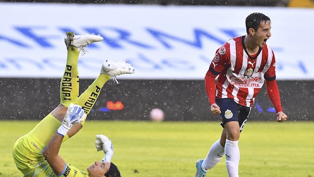 Sebastián Pérez Bouquet.