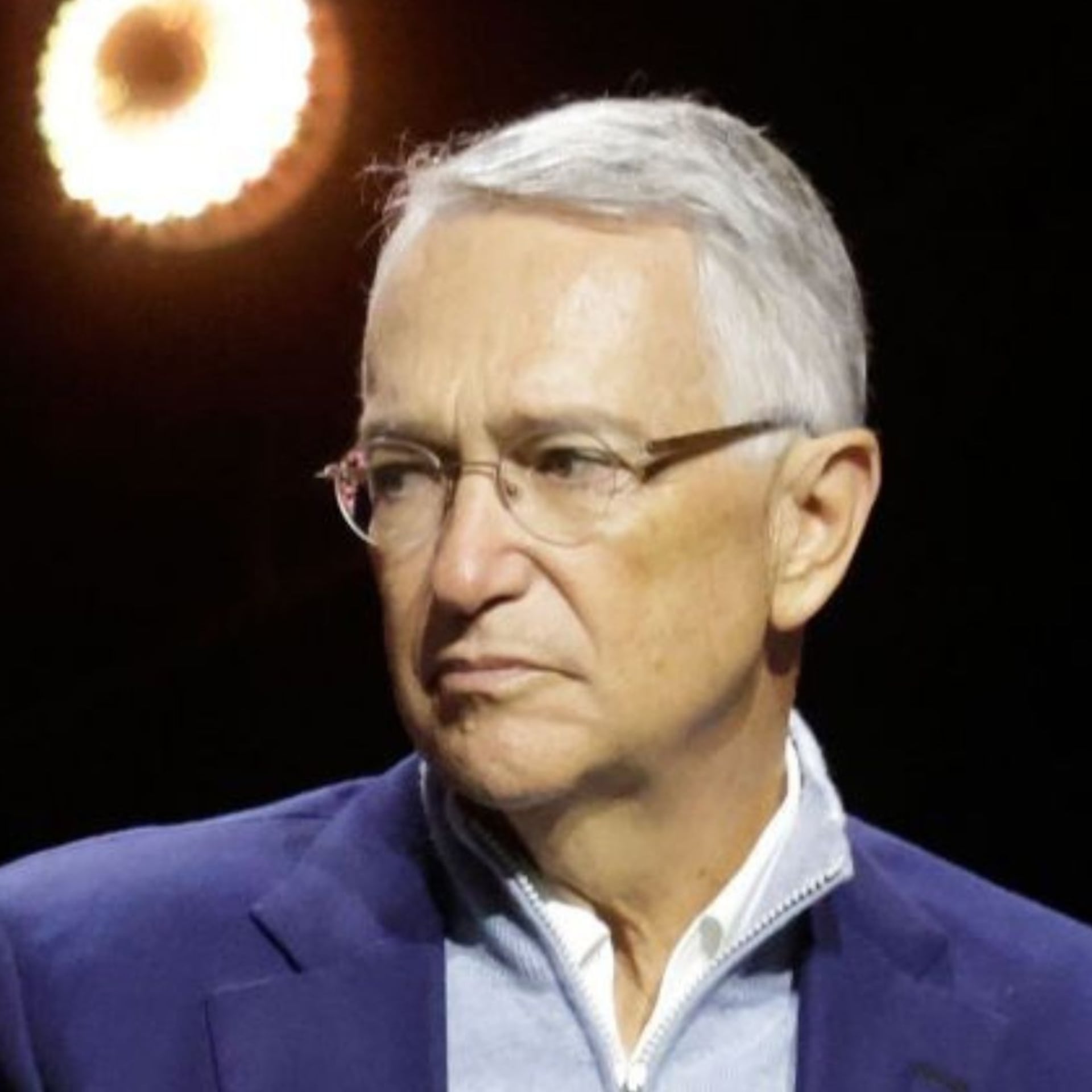 La definición de oligarquía y las aspiraciones de Ricardo Salinas Pliego