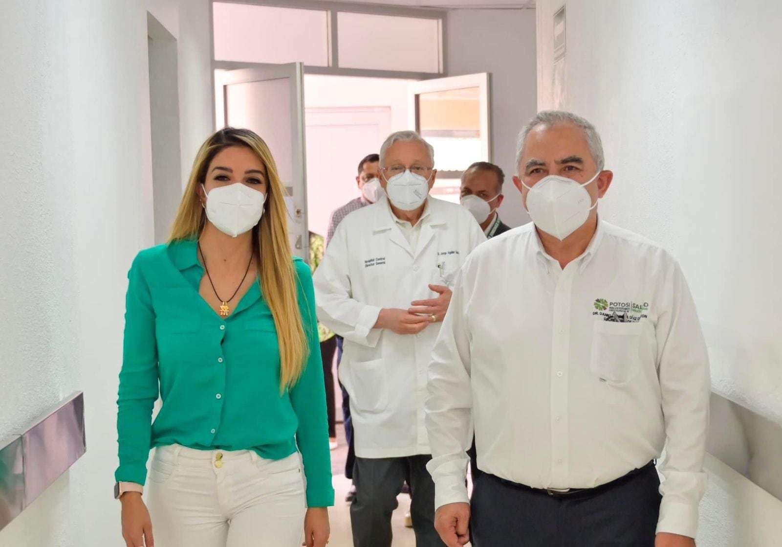 Ruth González Silva recorre Hospital Central de San Luis Potosí