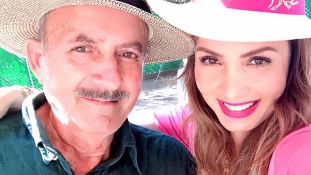 Paty Navidad y su papá