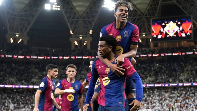 FC Barcelona goleó al Real Madrid y se consagró campeón de la Supercopa de España 2025.