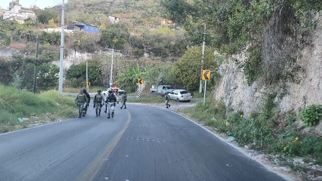 Cuerpos encontrados en libramiento viejo a Tixtla, Guerrero