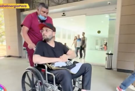 Ricardo Casares deja el hospital