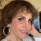 A Rebecca Jones le diagnosticaron tarde el cáncer de ovario porque confundieron su enfermedad