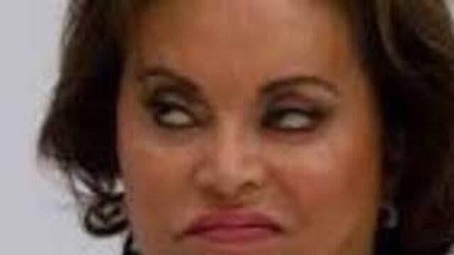 Generaciones y generaciones de mexicanos mal educados (en todos los sentidos de la palabra) por culpa de la "maestra" que hoy busca su segundo partido político