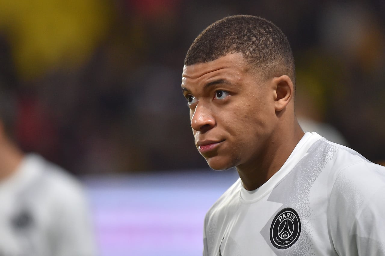 Mbappé en un entrenamiento con el PSG