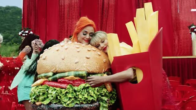 Taylor Swift y Katy Perry en "You Need To Calm Down".
