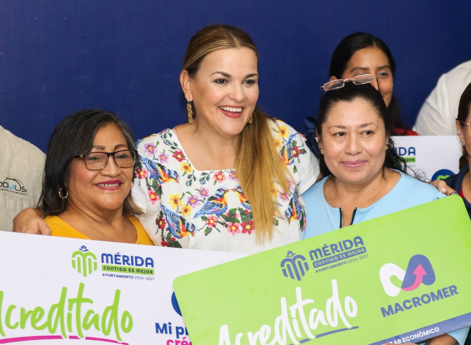 Cecilia Patrón anuncia inversión de más de 245 mdp para mujeres