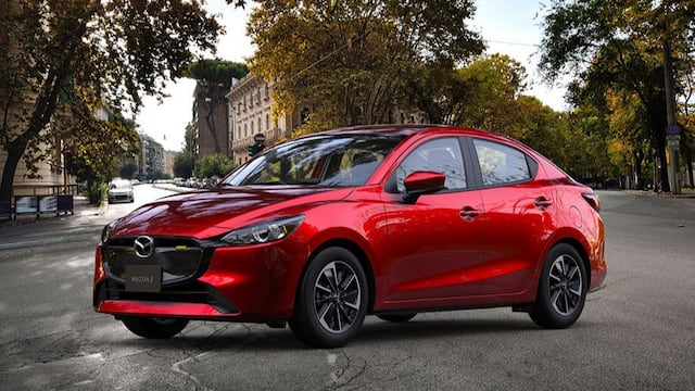 Mazda2 2024