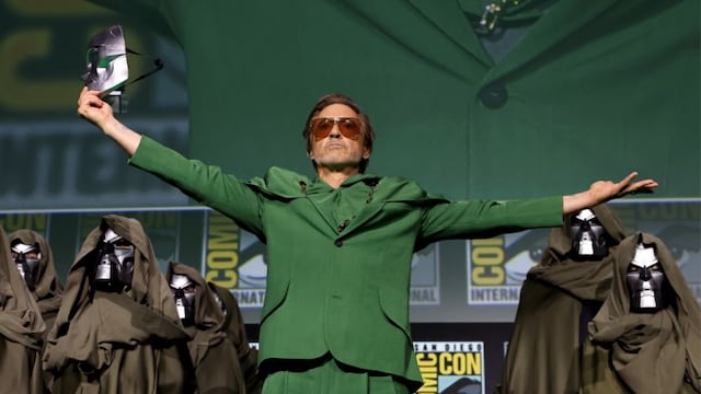 Robert Downey Jr. como Doctor Doom