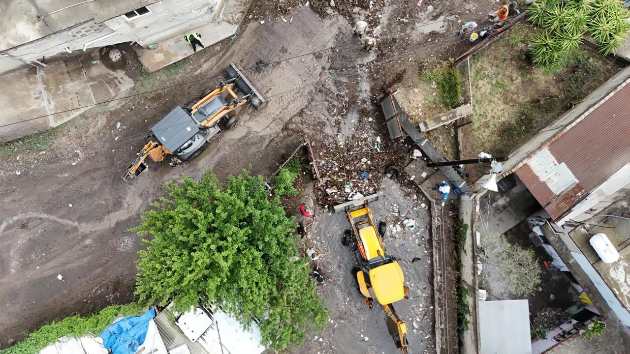 Karla Fiesco supervisa limpieza de La Presa El Ángulo