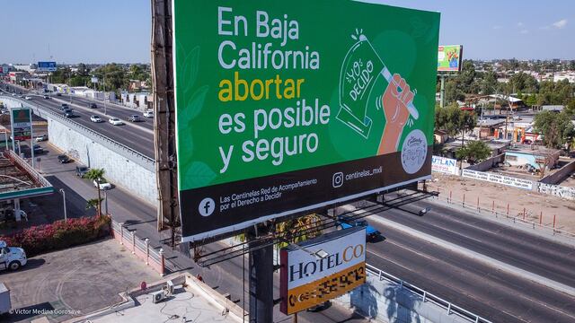 Espectacular pro aborto en Mexicali