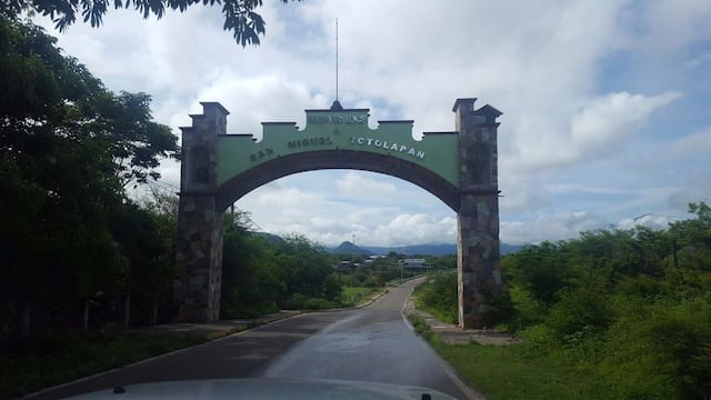 San Miguel Totolapan