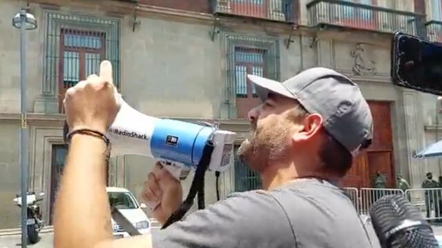 Arturo Islas pide justicia por Benito o Scooby a la alcaldesa de Tecámac