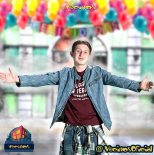 Octavio Ocaña en Vecinos