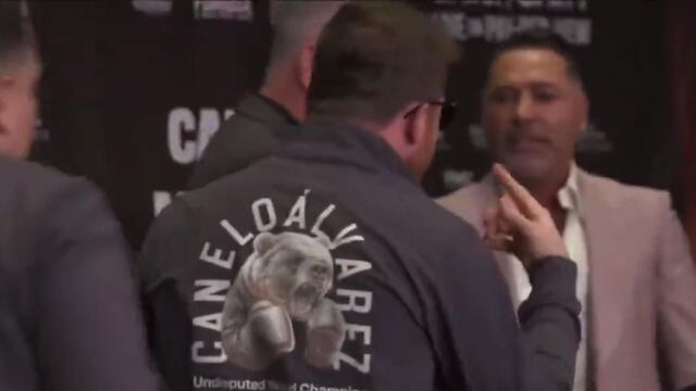 Canelo Álvarez vs Óscar de la Hoya