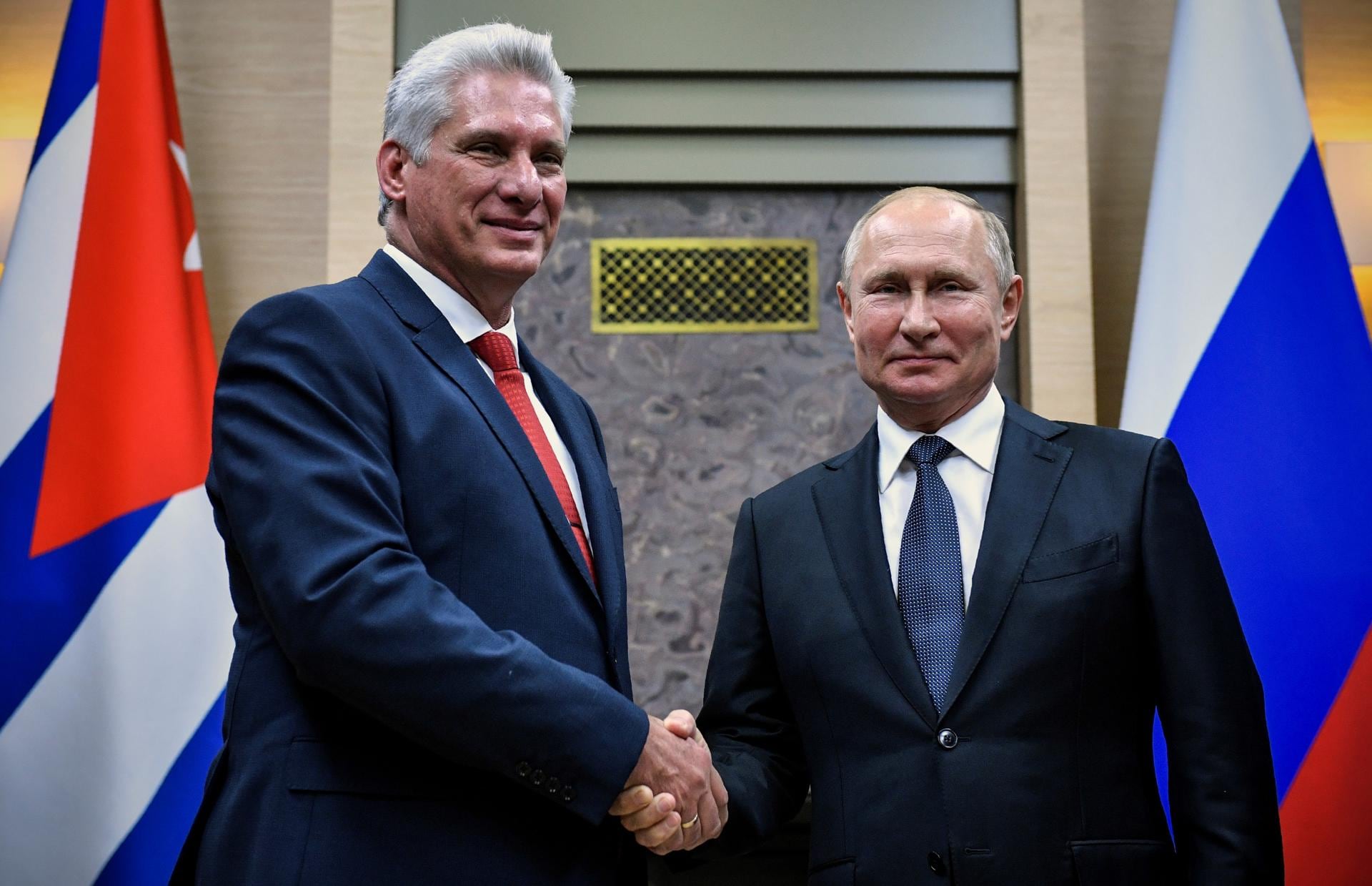 Vladimir Putin y Miguel Díaz-Canel