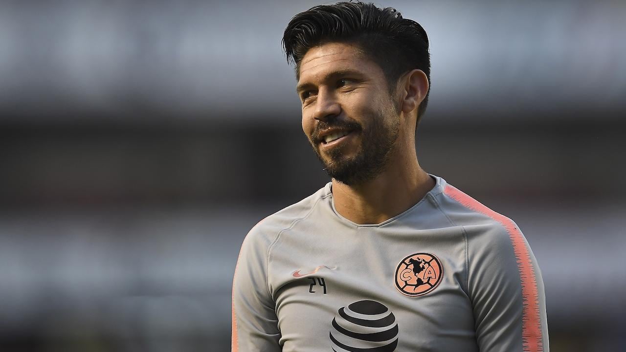 Peralta dejó de ser jugador de América para ser de Chivas