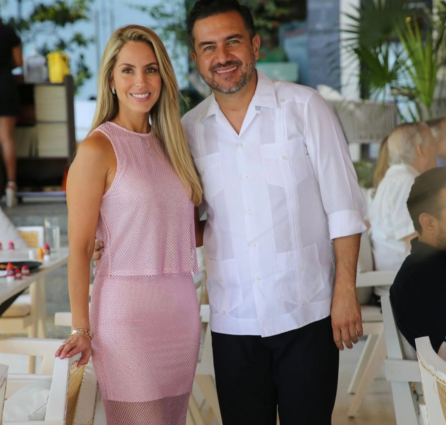Miguel Ángel Yunes Márquez y su esposa