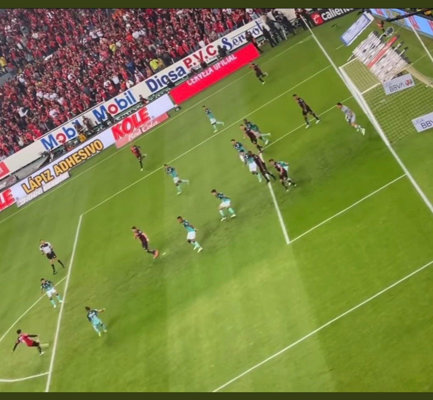 Otra perspectiva del gol del Atlas FC