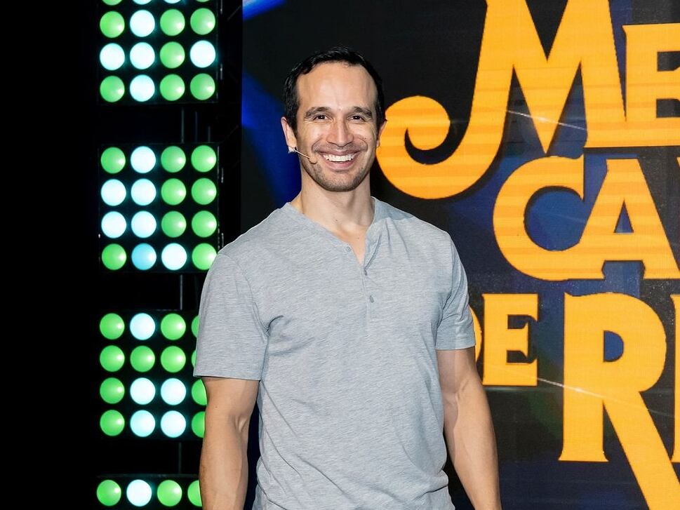 Luis Rodríguez Guana, conductor.