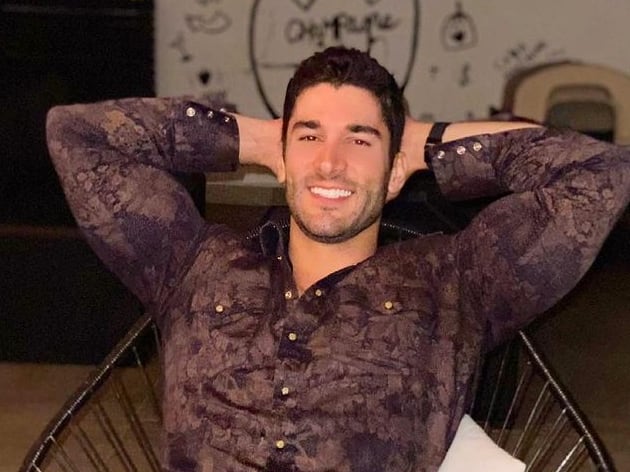 Enrique Mayagoitia, conductor.