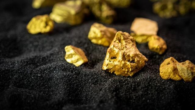 La cotización del oro marcó un nuevo récord histórico y este es su valioso precio por onza