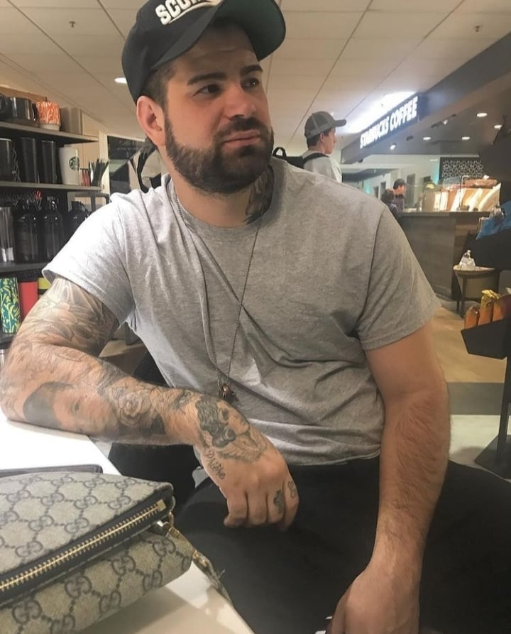 HUNTER MOORE, EL "HOMBRE MÁS ODIADO DE INTERNET"