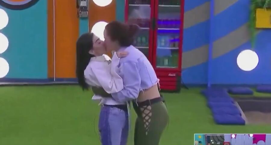 Karime Pindter y Gala Montes se besan en La Casa de los Famosos 2024 y cumplen promesa