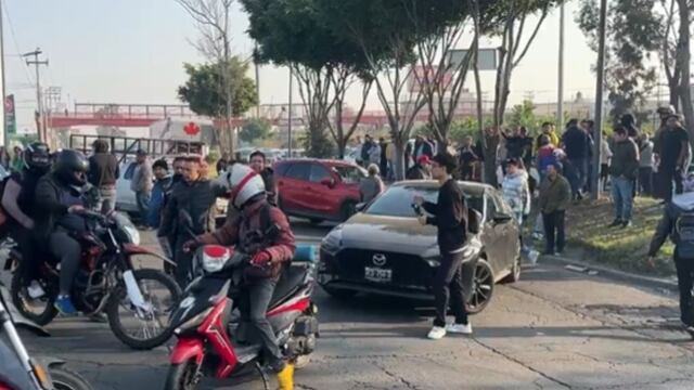 Bloqueo de transportistas en Ecatepec hoy 4 de noviembre