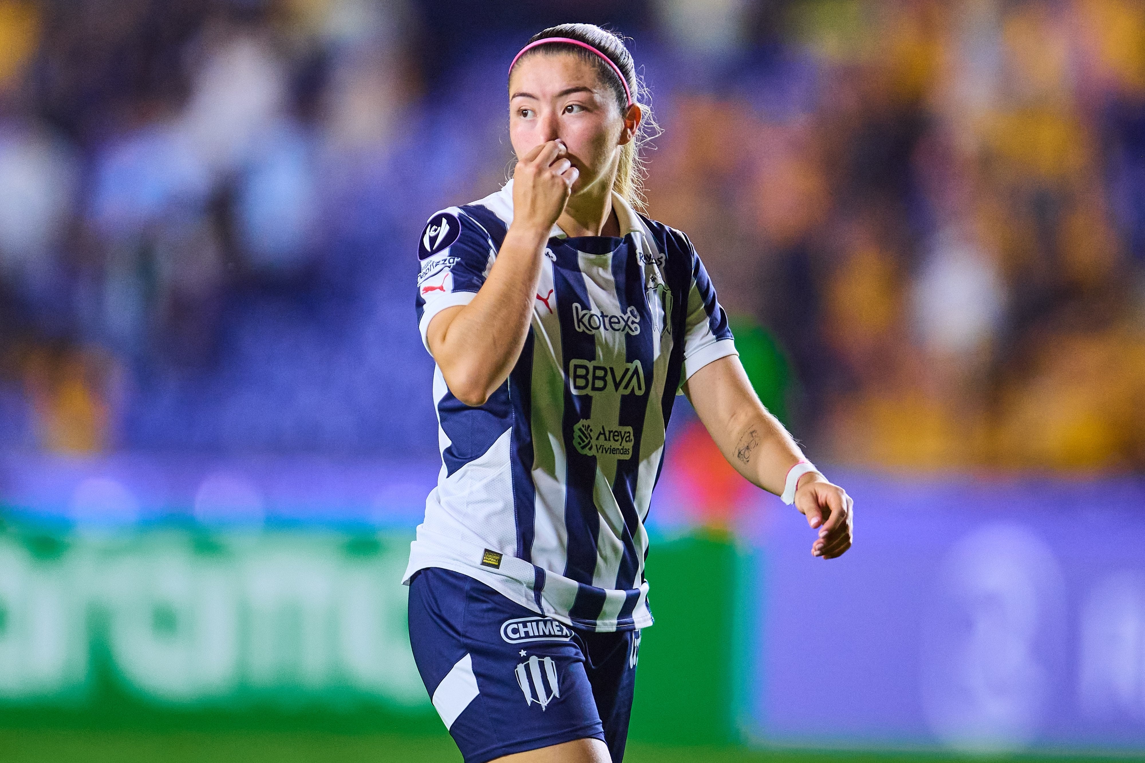 Katty Martínez con Rayadas.