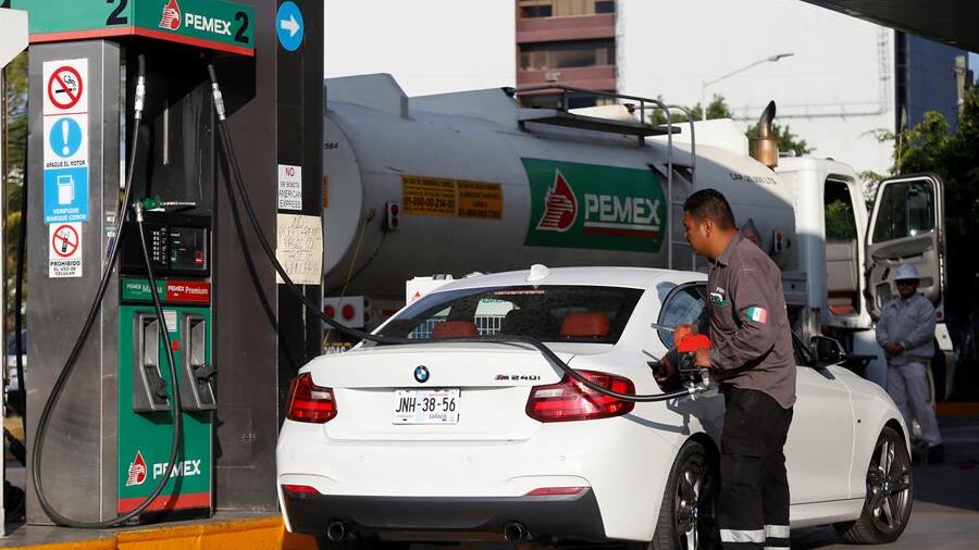 Gasolinas tienen su mayor aumento en 7 meses