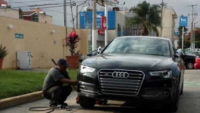 Uno de los autos que presume Said Barba. Foto/Especial