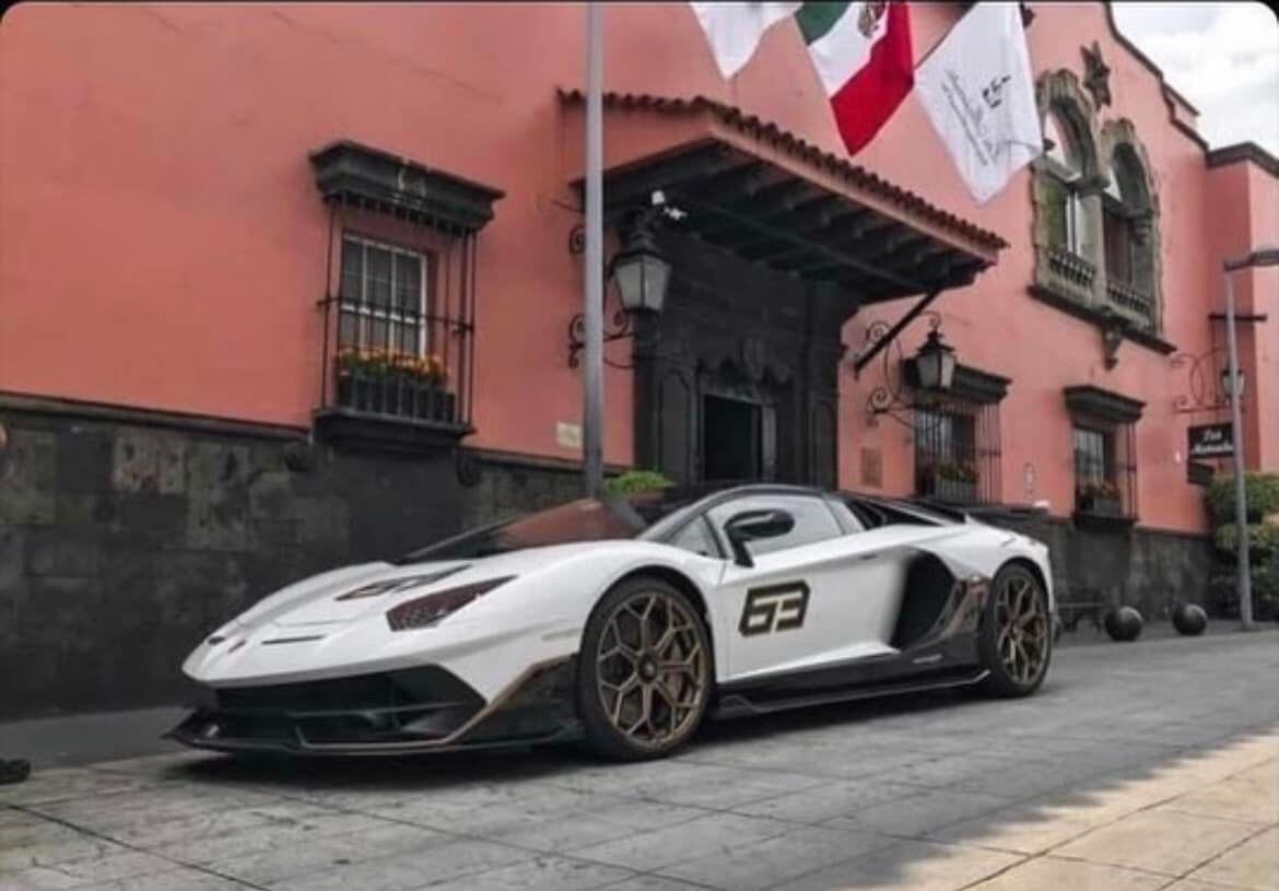 Lamborghini Aventador SVJ 63