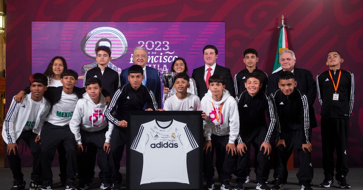 Niños y niñas mexicanas ganan torneo de fútbol del Real Madrid y así lo ...