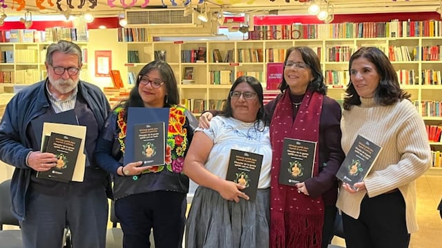 Presentación del libro El filosofar de la gente ayöök con su maíz
