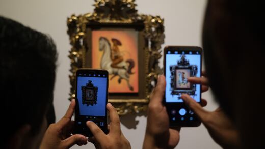 Colocan cédula con postura de la familia de Emiliano Zapata junto a "La Revolución"