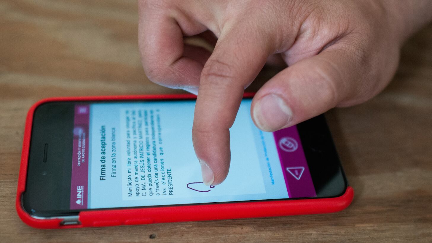 Publican independientes contraseñas para que ciudadanos descargen app de INE y registren firmas