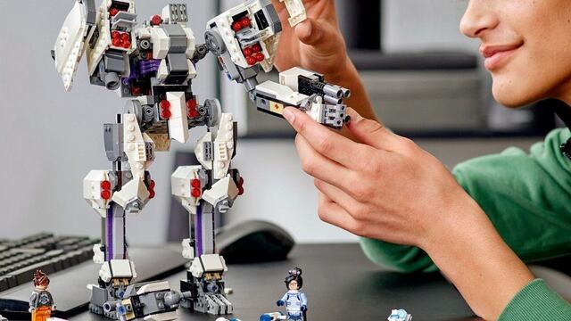 Overwatch 2 LEGO