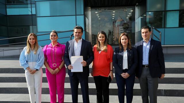 Francisco Cienfuegos pide crear ventanilla única para atender violencia contra mujeres en Nuevo León